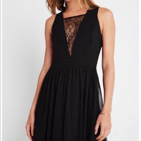 BCBGeneration Mini Dress Chiffon Skirt Lace Insert Front V Sleeveless Black - Picture 11 of 11